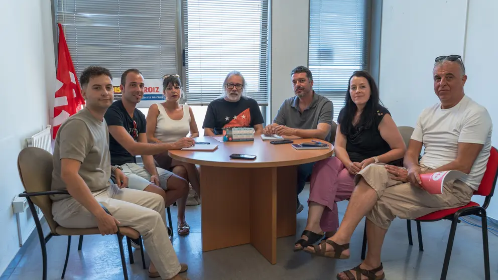 Reuni&oacute;n do BNG coas representantes das traballadoras do comercio de alimentaci&oacute;n.