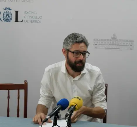 Ivan R.