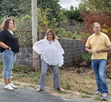 encontro veci&ntilde;anza da r&uacute;a Lousas
