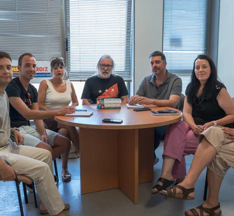 Reuni&oacute;n do BNG coas representantes das traballadoras do comercio de alimentaci&oacute;n.